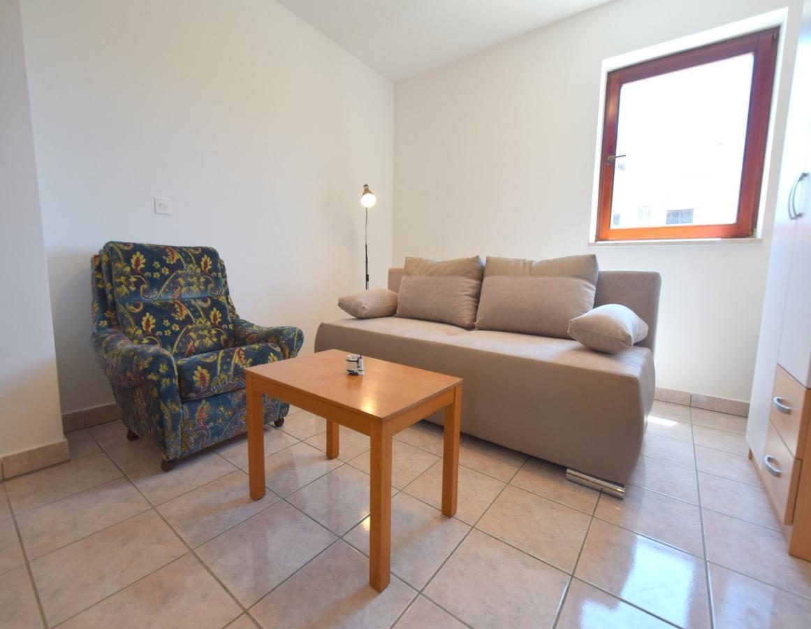 Apartment Ozren Malinska Eksteriør bilde